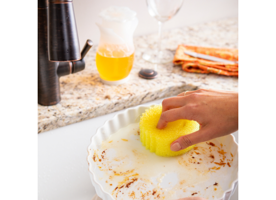 Scrub Daddy Original  - Scratch-Free Multipurpose Dish Sponge - Made with Polymer Foam - Stain & Odor Resistant Kitchen Sponge